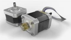 步進電機功能（步進電機和交流伺服電機性能上有什么區別）