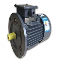 單相電機怎樣確定那兩根接電容？