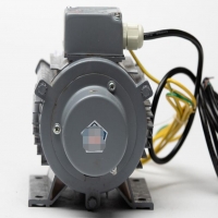 三相道順開關(guān)接單相電機的方法