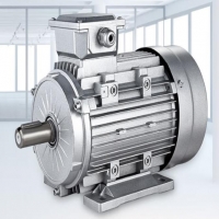 三相電機改單相電機加一個電容行嗎？